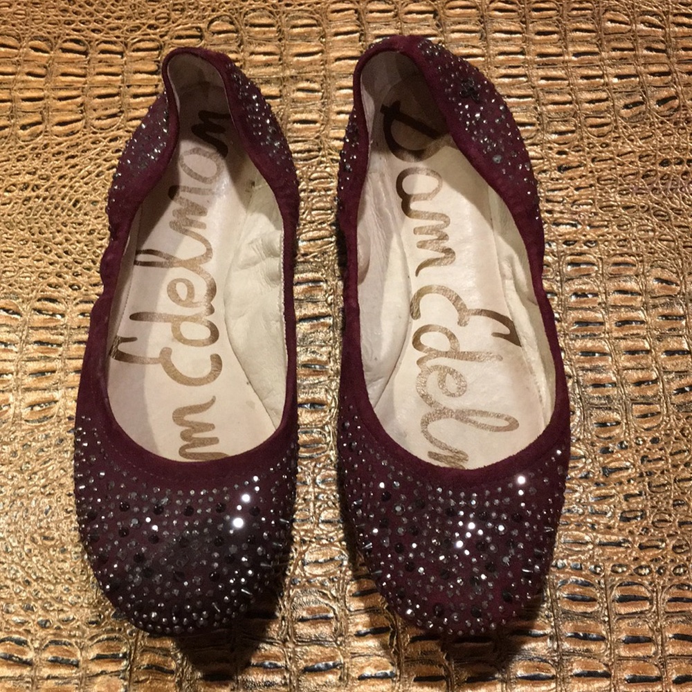 Ladies ballet flats size 7.5M